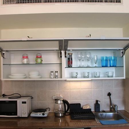 Sea View Beach Apartment Haifa Buitenkant foto