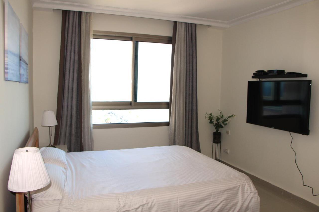 Sea View Beach Apartment Haifa Buitenkant foto