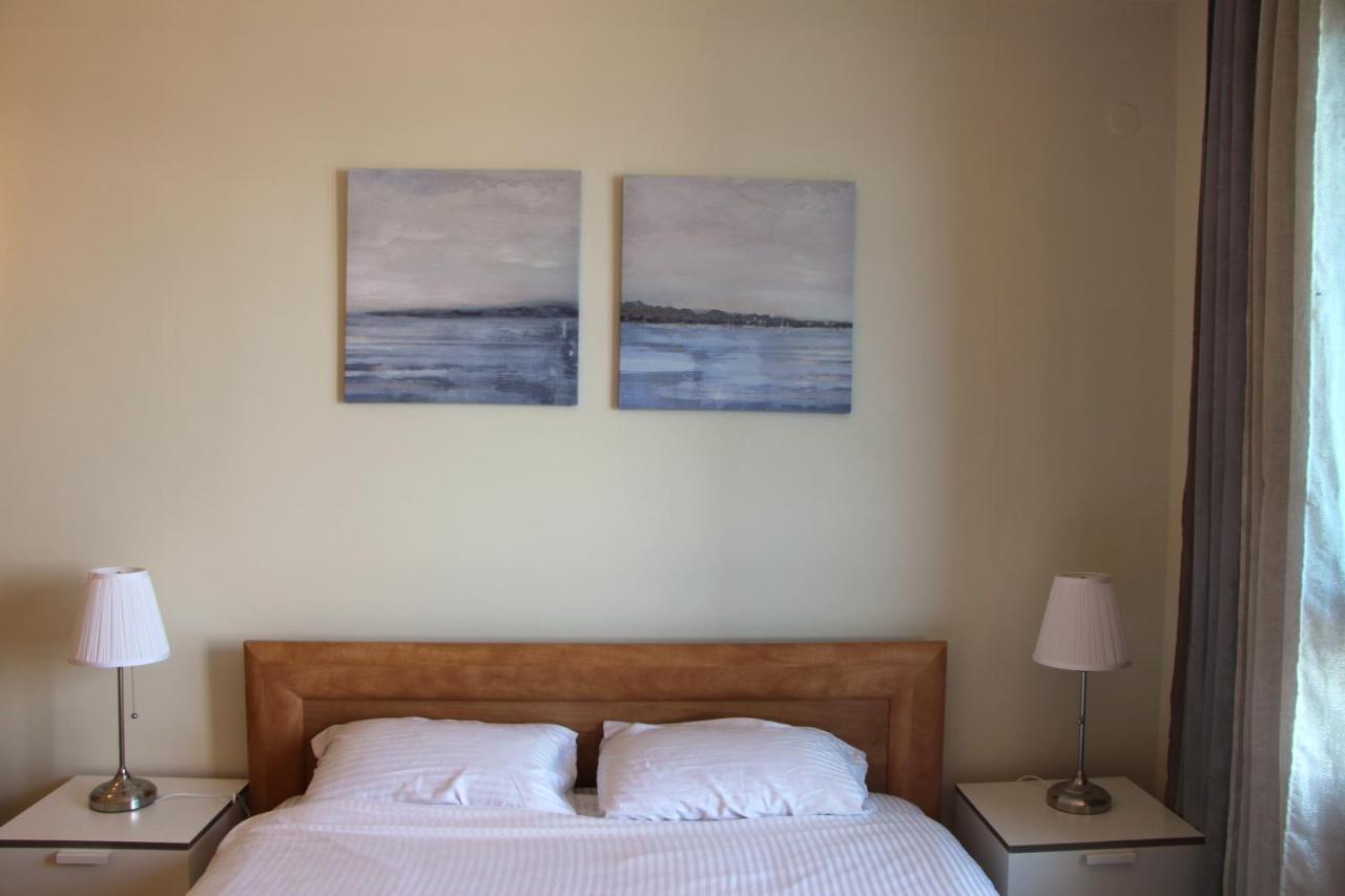 Sea View Beach Apartment Haifa Buitenkant foto