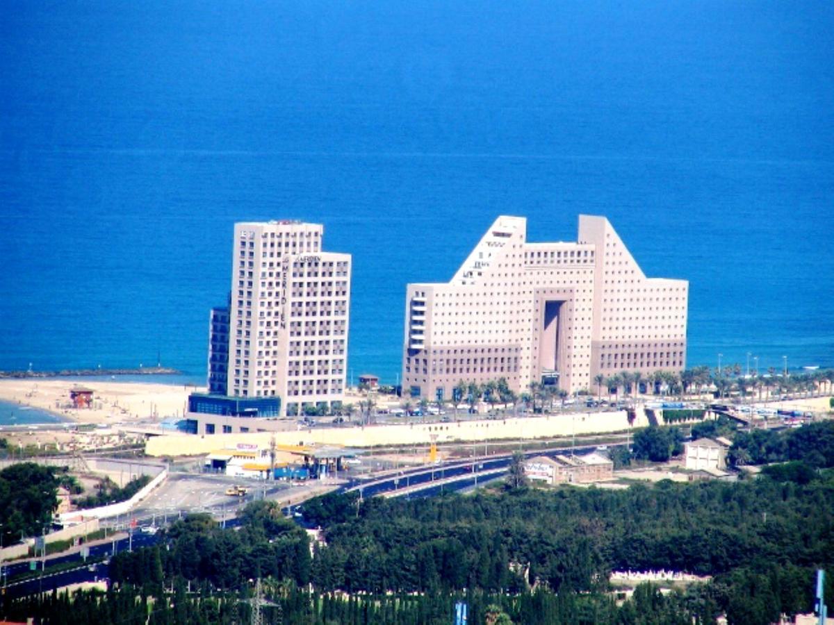 Sea View Beach Apartment Haifa Buitenkant foto